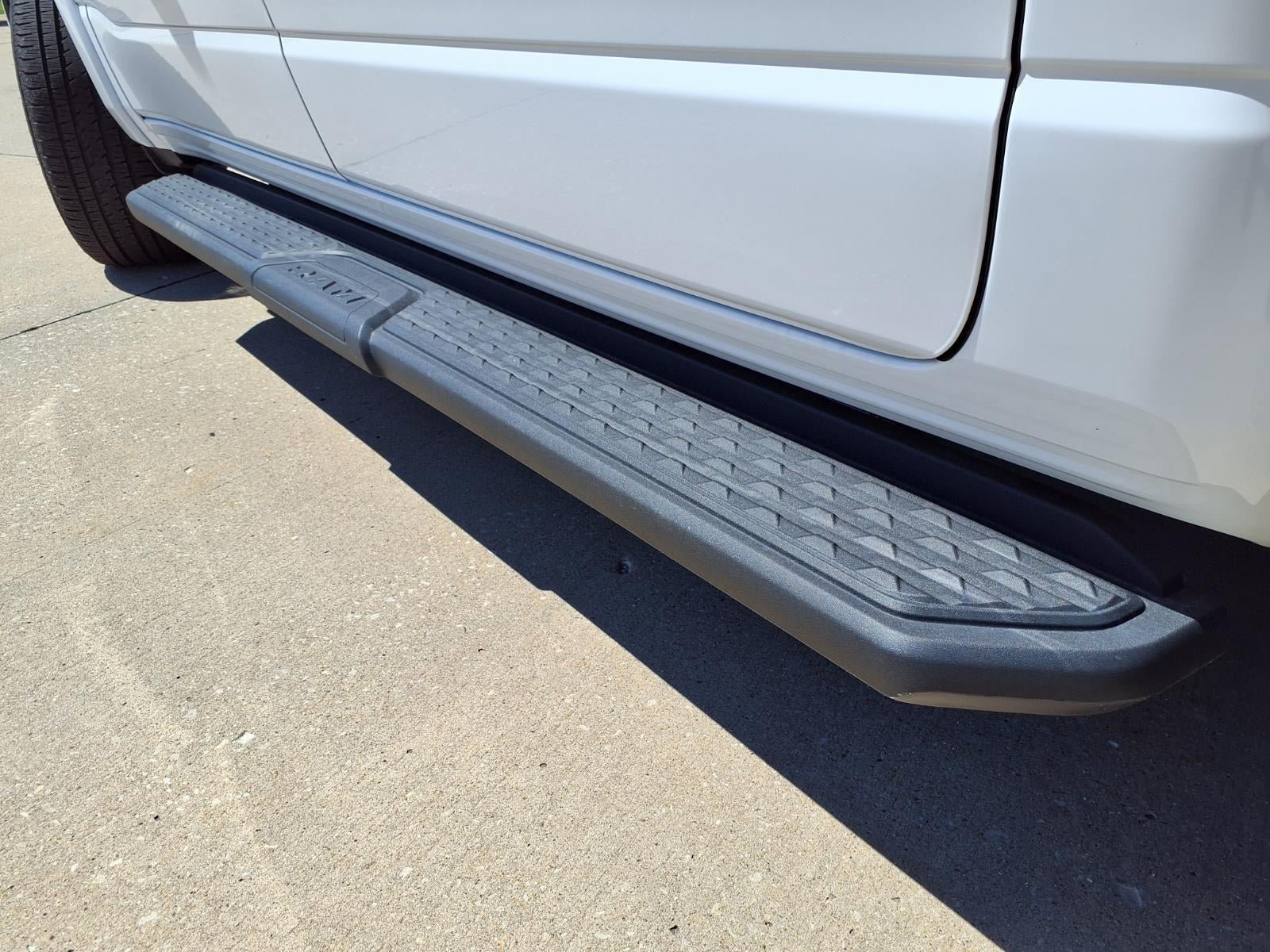 Used 2025 RAM 1500 Big Horn AWD/4WD image 36