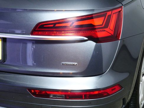 Used 2023 Audi Q5 2.0T Premium Plus w/ Premium Plus Package image 17