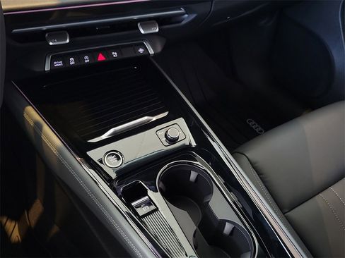New 2026 Audi Q3 quattro 2.0T image 16