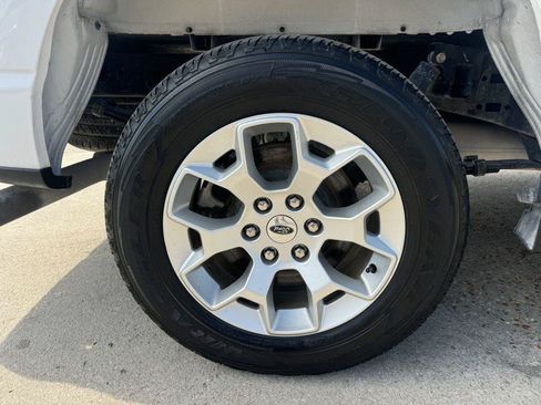 Used 2022 Ford F150 XLT w/ Max Trailer Tow Package RWD image 9