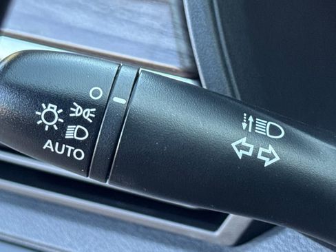 Used 2023 Nissan Altima 2.5 SV image 17