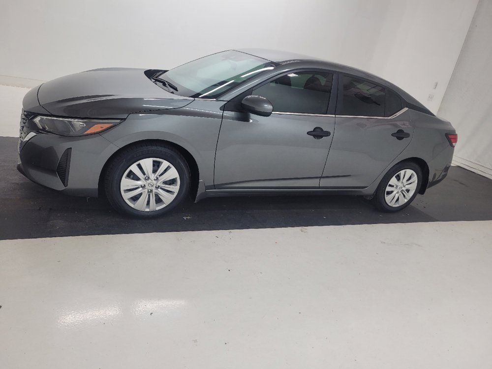 Used 2025 Nissan Sentra S FWD image 2