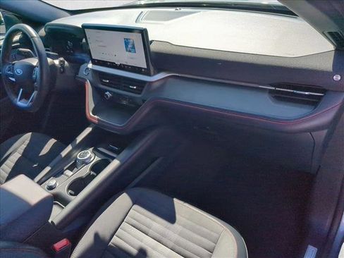 Certified 2025 Ford Explorer ST-Line w/ ST-Line Street Pack AWD/4WD image 21