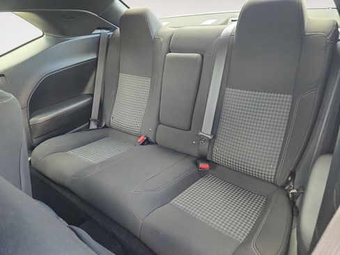 Used 2023 Dodge Challenger SXT w/ Blacktop Package image 9
