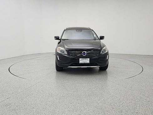 Used 2015 Volvo XC60 T5 Platinum w/ Protection Package AWD/4WD image 2