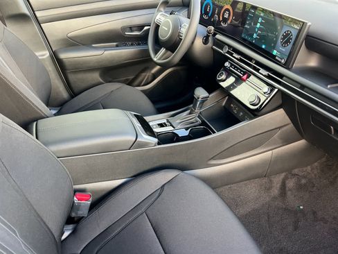 New 2026 Hyundai Tucson SEL FWD image 44