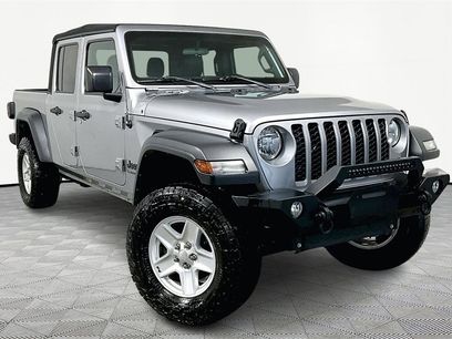 Used 2020 Jeep Gladiator Sport w/ Quick Order Package 24S