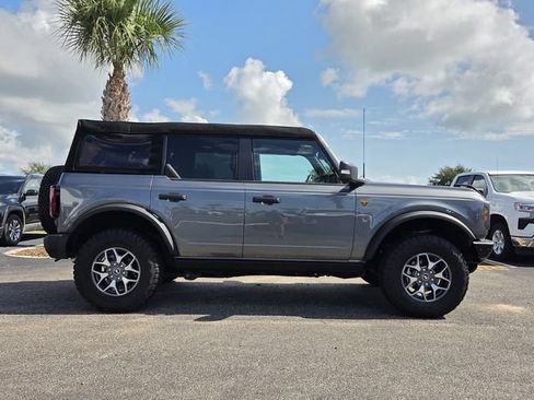 Used 2024 Ford Bronco Badlands AWD/4WD image 7