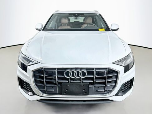 Used 2023 Audi Q8 Premium Plus AWD/4WD image 2