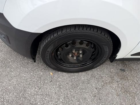 Used 2021 Ford Transit Connect XL image 13