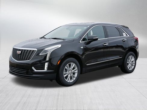 New 2026 Cadillac XT5 Luxury w/ LPO, Floor Liner Package image 3