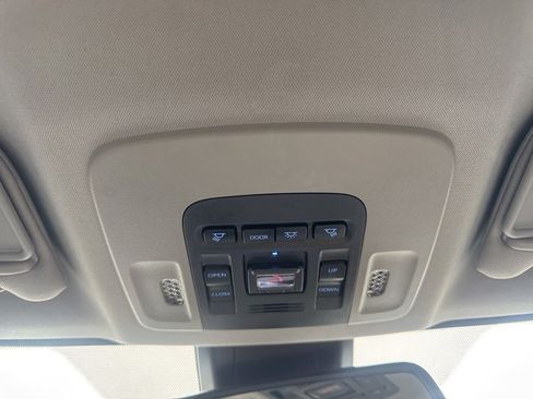 Used 2023 Toyota Camry SE image 24