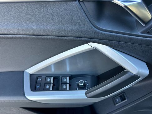 Used 2021 Audi Q3 2.0T Premium Plus w/ Premium Plus Package image 8