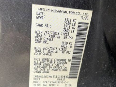 Used 2021 Nissan Titan SV w/ SV Convenience Package image 18