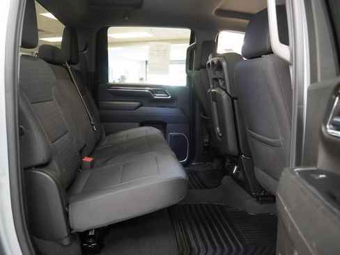 Used 2024 Chevrolet Silverado 3500 LT w/ Convenience Package AWD/4WD image 29