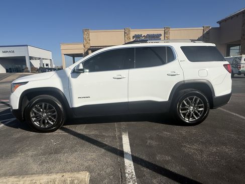 Used 2019 GMC Acadia SLT image 4