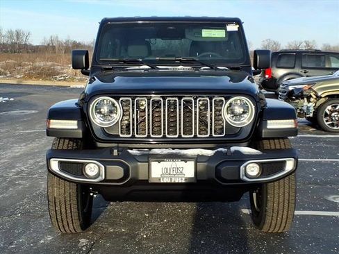 New 2026 Jeep Wrangler Unlimited Sahara w/ Safety Group AWD/4WD image 21