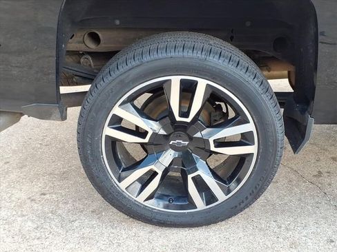 Used 2017 Chevrolet Silverado 1500 LT w/ All Star Edition image 14