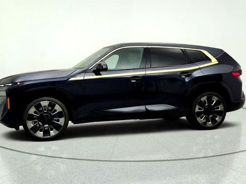 Used 2023 BMW XM AWD/4WD image 8