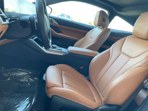 Used 2025 BMW 430i Coupe w/ M Sport Package image 7