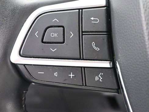 Used 2021 Toyota Highlander Platinum AWD/4WD image 12