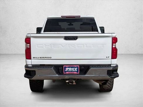 Used 2022 Chevrolet Silverado 2500 LT w/ Convenience Package AWD/4WD image 6