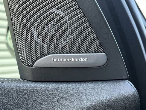 Used 2023 BMW X5 M50i w/ Climate Comfort Package image 20