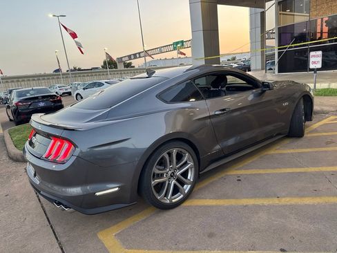 Used 2022 Ford Mustang GT Premium w/ Equipment Group 401A RWD image 3