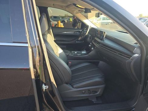 Used 2025 INFINITI QX60 Luxe w/ Vision Package image 13