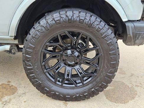 Used 2024 Ford Bronco Badlands AWD/4WD image 24