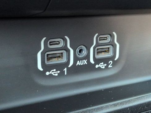 Used 2020 RAM 1500 Big Horn RWD image 21