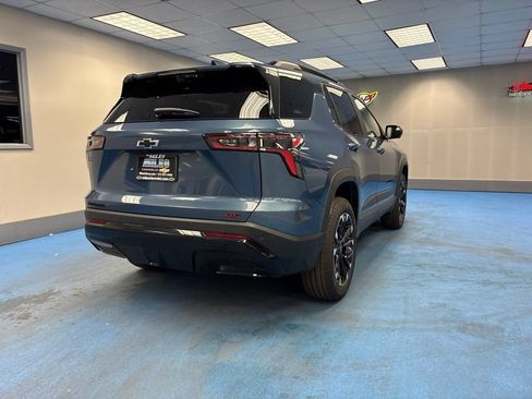 New 2026 Chevrolet Equinox RS w/ Convenience Package III FWD image 2