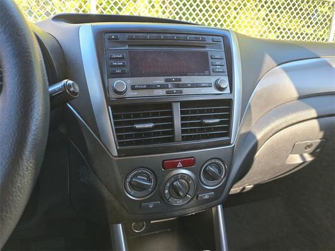 Used 2011 Subaru Forester 2.5X image 5