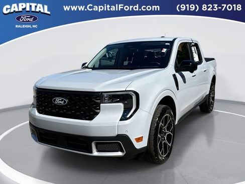 Certified 2025 Ford Maverick Lariat w/ 4K Tow Package AWD/4WD image 1