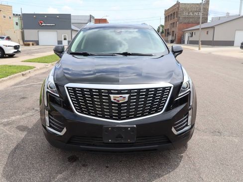 Used 2018 Cadillac XT5 Luxury w/ Driver Awareness Package AWD/4WD image 10