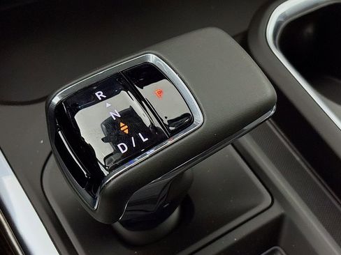 New 2026 GMC Sierra 1500 Elevation w/ Elevation Premium Package image 17