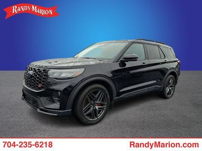 Used 2025 Ford Explorer ST
