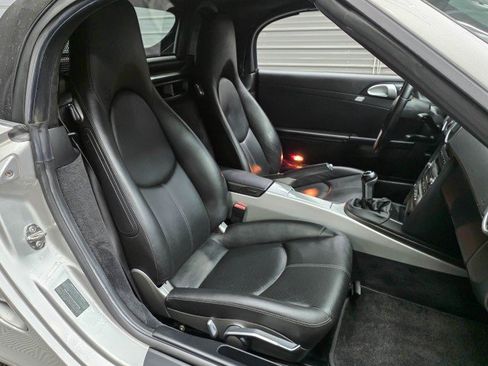 Used 2005 Porsche Boxster RWD image 15