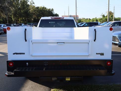 New 2025 GMC Sierra 3500 Pro w/ Convenience Package AWD/4WD image 6