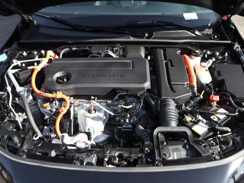 Used 2026 Honda Civic Sport image 11