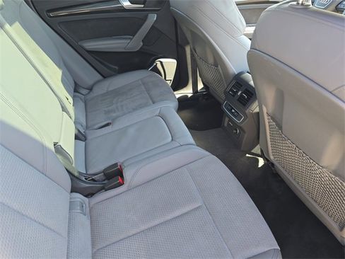Used 2022 Audi SQ5 Premium Plus w/ Premium Plus Package image 13