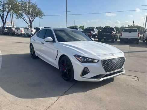 Used 2019 Genesis G70 3.3T Advanced w/ Sport Package image 5
