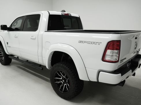 Used 2022 RAM 1500 Big Horn AWD/4WD image 5
