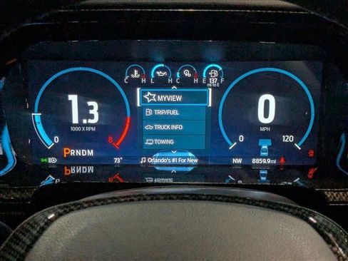 Used 2022 Ford F150 Lariat w/ Equipment Group 502A High AWD/4WD image 10