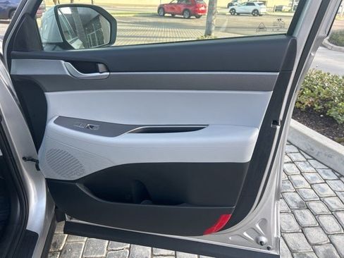 New 2025 Hyundai Palisade SE image 25