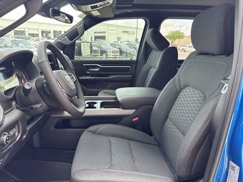 New 2026 RAM 1500 4x4 Crew Cab image 26