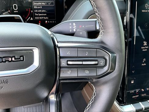 Used 2026 GMC Yukon XL Denali Ultimate AWD/4WD image 25