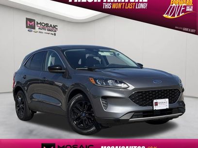 Used 2022 Ford Escape SE