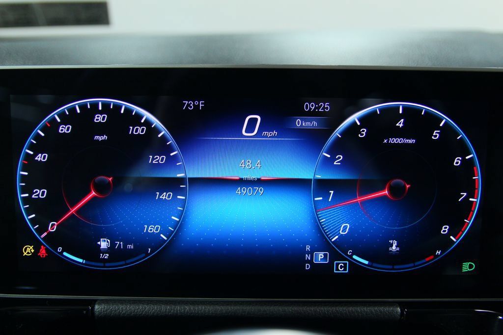 Certified 2021 Mercedes-Benz GLA 250 image 13