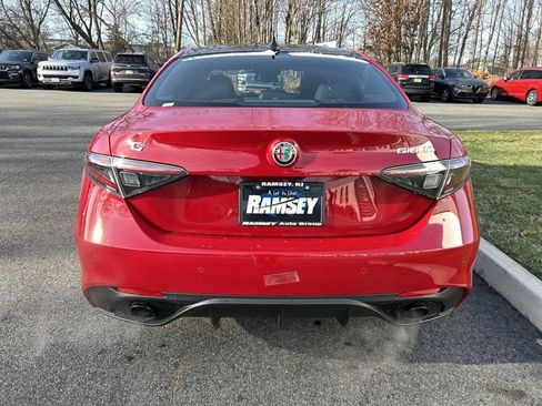 New 2025 Alfa Romeo Giulia AWD w/ Driving Assist Package image 7